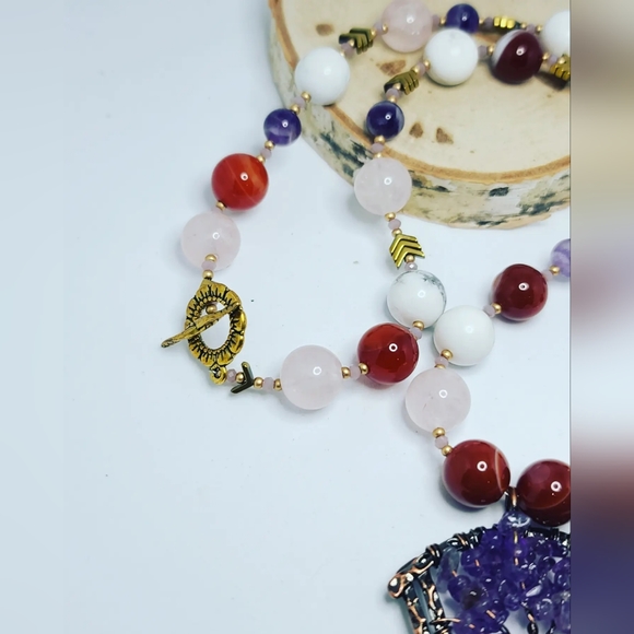 Rose Quartz, Red Agate, Howlite Amethyst Pendant necklace - Picture 4 of 7